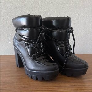 NWOT Jessica Simpson Black Lace-Up Platform Boots